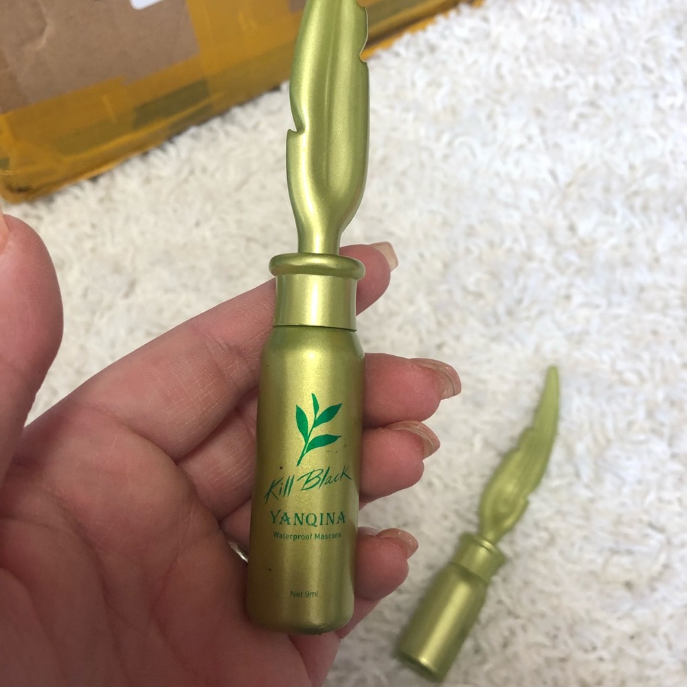 Mascara